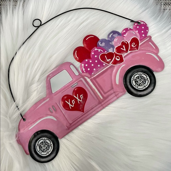 NEW! Valentine Farmhouse Truck Metal & Wooden 2-Piece Sign Lot New Love - Picture 4 of 10